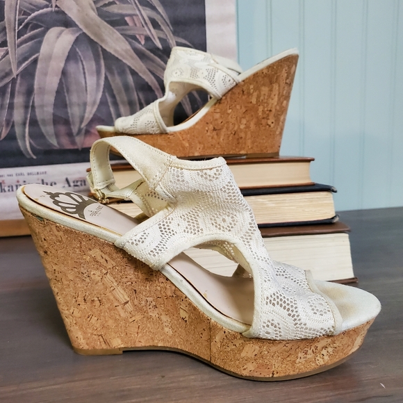 Fergalicious KRAZY Slingback Wedge Sandals Sheer Lace Mesh womens sz 8 - Picture 5 of 8